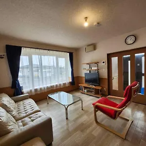  別荘 蒼い家温泉付貸別荘cozy Blue House Onsen Hot Spring