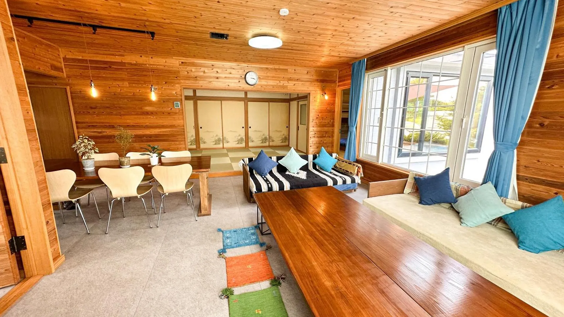 Base Shiraoi With Mall Onsen Holiday home